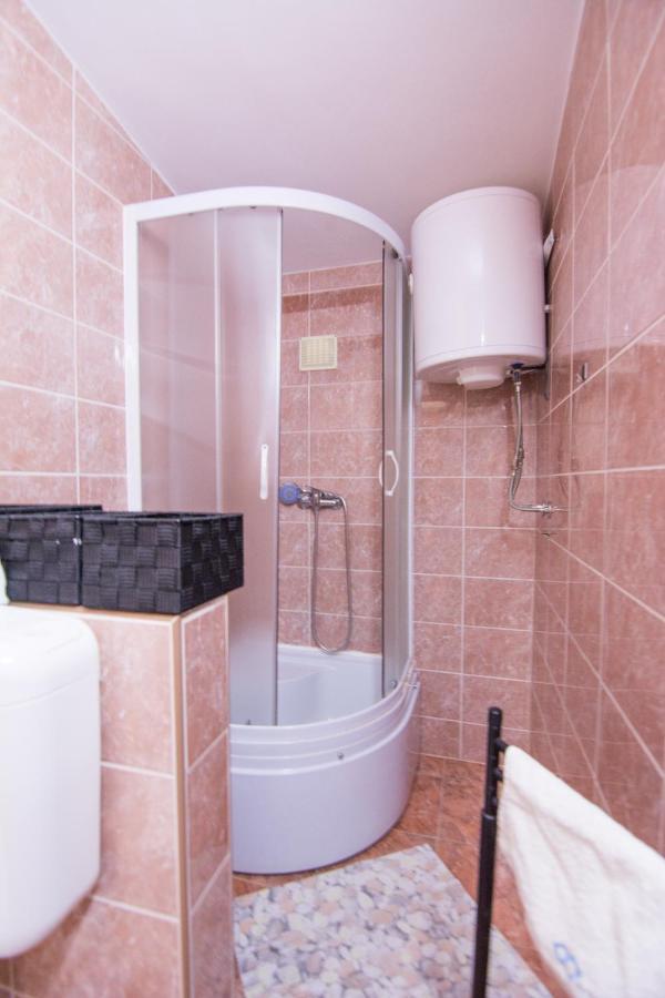 Hotel Sobe Rolo Uz More Biograd Na Moru Zewnętrze zdjęcie