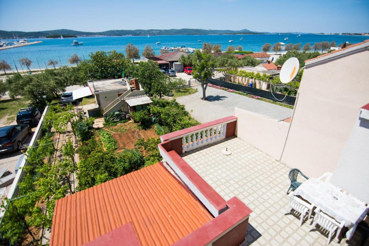 Hotel Sobe Rolo Uz More Biograd Na Moru Zewnętrze zdjęcie